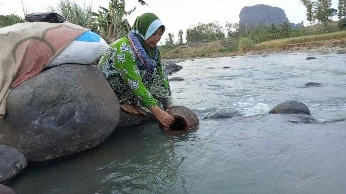 Program Pemanfaatan Air Hujan: Solusi Inovatif untuk Krisis Air di Desa Tanjungsari