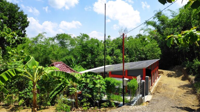 Energi Hijau untuk Masa Depan: Mendorong Penggunaan Energi Efisien di Desa Tanjungsari